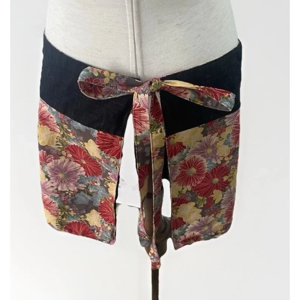 Handmade Reversible Half Apron Floral Print Pocket Garden Cooking Craft Utility